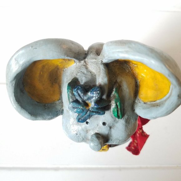 Vintage Mouse Holding Cheese Figurine - Picture 10 of 12